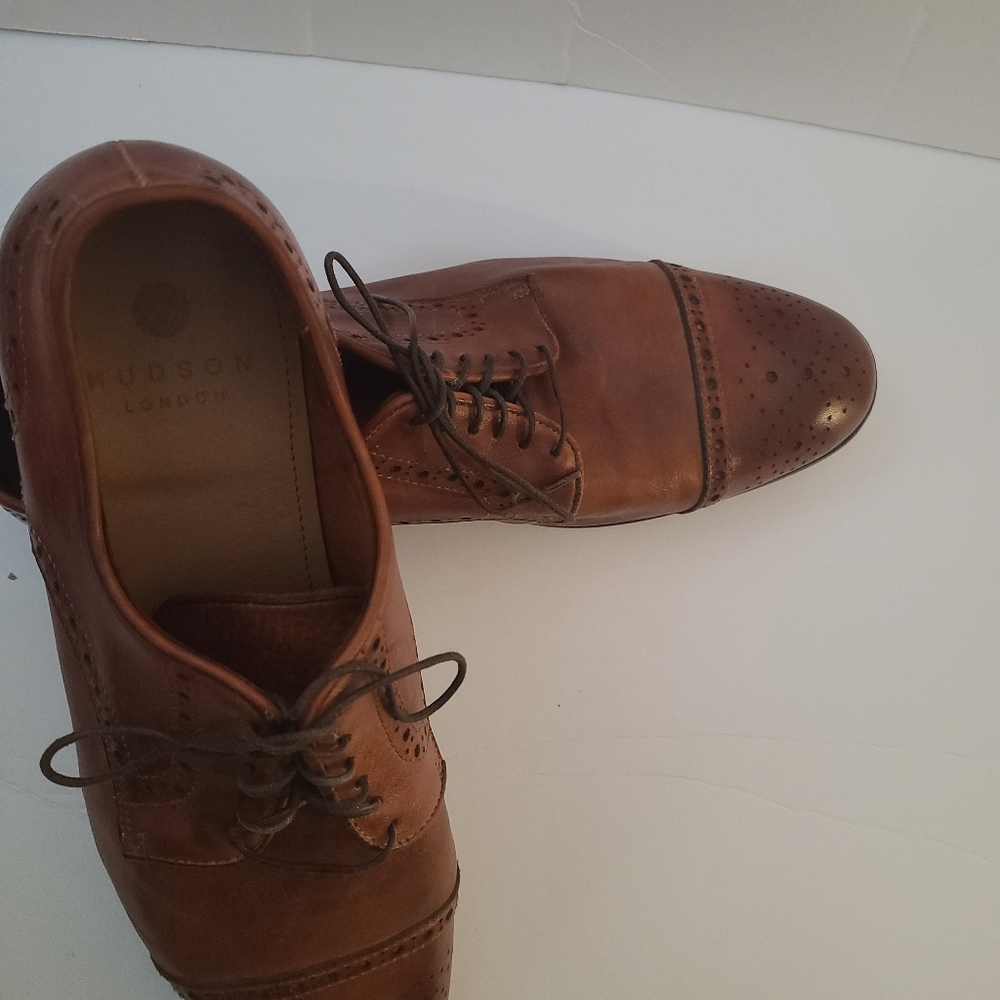 Oxford Toe Cap Dress Shoes 👞 - Picture 4 of 5
